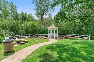 18241 Kerrville Trail, Lakeville, MN 55044 - Photo 19