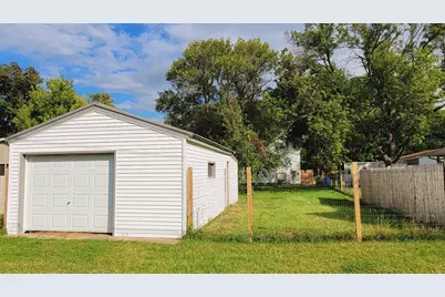203 N Monroe Street, Minneota, MN 56264 - Photo 27