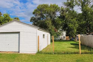 203 N Monroe St, Minneota, MN 56264 - Photo 27