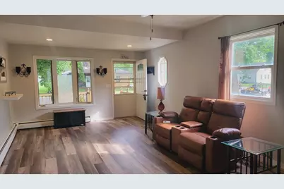 203 N Monroe Street, Minneota, MN 56264 - Photo 3