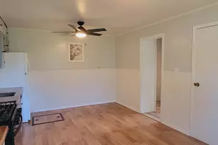 203 N Monroe St, Minneota, MN 56264 - Photo 9