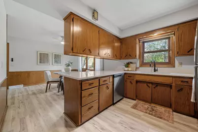 13225 Irving Avenue S, Burnsville, MN 55337 - Photo 15