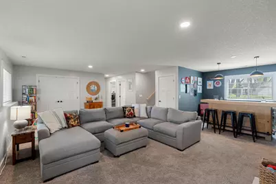 10800 Harrison Avenue S, Bloomington, MN 55437 - Photo 19