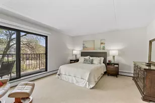 2485 Londin Ln E, Maplewood, MN 55119 - Photo 35