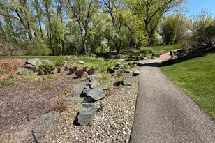 2485 Londin Ln E, Maplewood, MN 55119 - Photo 11