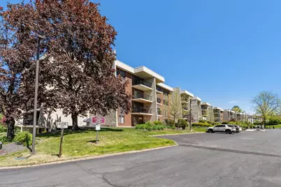 2485 Londin Lane E #423, Maplewood, MN 55119 - Photo 5