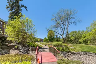 2485 Londin Ln E, Maplewood, MN 55119 - Photo 13