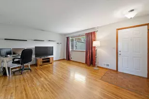 1461 Selby Ave, Saint Paul Park, MN 55071 - Photo 3