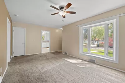 5237 Jersey Avenue N, Crystal, MN 55428 - Photo 7