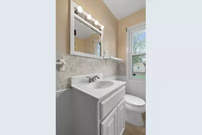 5237 Jersey Avenue N, Crystal, MN 55428 - Photo 17