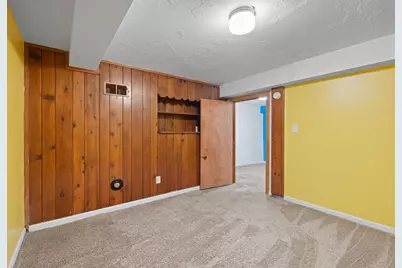 5237 Jersey Avenue N, Crystal, MN 55428 - Photo 21