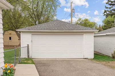 5237 Jersey Avenue N, Crystal, MN 55428 - Photo 3