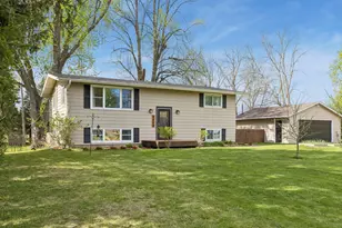 9055 Jamaca Ct N, Lake Elmo, MN 55042 - Photo 1