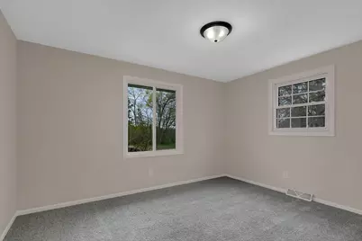 910 38th Avenue N, Saint Cloud, MN 56303 - Photo 11