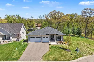 11784 Azure Ln, Inver Grove Heights, MN 55077 - Photo 5