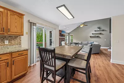 4909 Rusten Rd, Eagan, MN 55122 - Photo 11