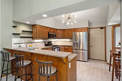 14925 45th Avenue N, Plymouth, MN 55446 - Photo 5