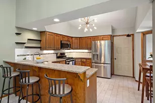 14925 45th Ave N, Plymouth, MN 55446 - Photo 5