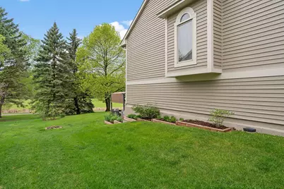 14925 45th Avenue N, Plymouth, MN 55446 - Photo 5