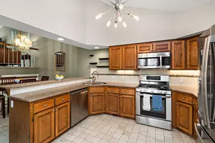 14925 45th Ave N, Plymouth, MN 55446 - Photo 7
