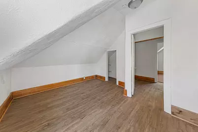 272 W Tyrone Street, Le Center, MN 56057 - Photo 21