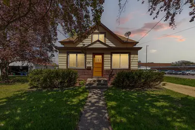 272 W Tyrone Street, Le Center, MN 56057 - Photo 27