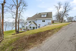 22195 Broadwater Dr, Pelican Rapids, MN 56572 - Photo 77