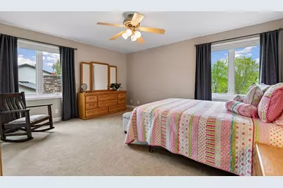 4115 Balsam Lane N, Plymouth, MN 55441 - Photo 27