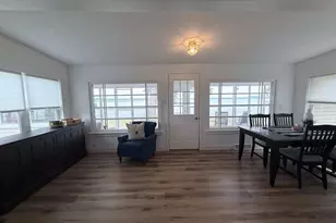 1590 W Lake Dr, Detroit Lakes, MN 56501 - Photo 9