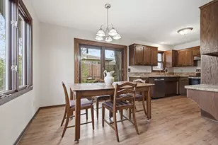 2508 Sherwood Rd, Mounds View, MN 55112 - Photo 9
