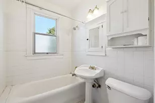 2447 Colfax Ave South, Minneapolis, MN 55405 - Photo 27