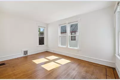 2447 Colfax Avenue S, Minneapolis, MN 55405 - Photo 21