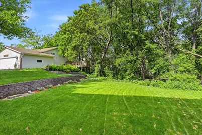6433 Cavell Avenue N, Brooklyn Park, MN 55428 - Photo 27