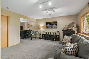 2509 Edinbrook Terrace, Brooklyn Park, MN 55443 - Photo 31