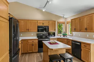 2509 Edinbrook Terrace, Brooklyn Park, MN 55443 - Photo 9