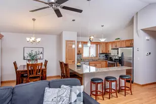 1372 Granite Ln N, Oakdale, MN 55128 - Photo 7