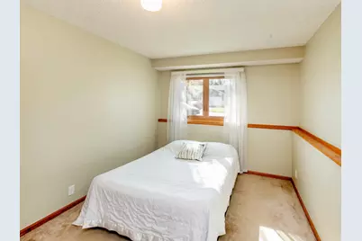 1372 Granite Lane N, Oakdale, MN 55128 - Photo 23