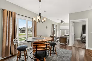 4606 Buckingham Dr NW, Rochester, MN 55901 - Photo 13