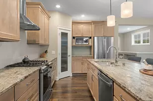 10230 57th Ave N, Plymouth, MN 55442 - Photo 15
