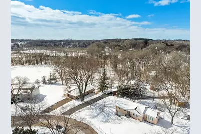 303 Roma Avenue, Roseville, MN 55113 - Photo 31