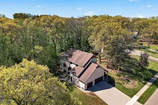 8750 Hunters Way, Apple Valley, MN 55124 - Photo 91
