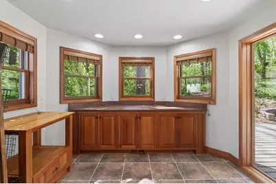 8750 Hunters Way, Apple Valley, MN 55124 - Photo 27
