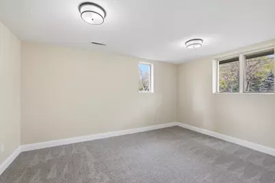 738 County Road B E, Maplewood, MN 55117 - Photo 31