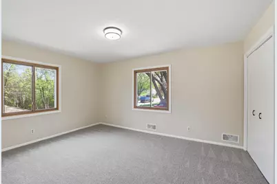 738 County Road B E, Maplewood, MN 55117 - Photo 23