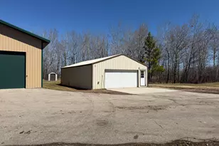 1784 County Road 1 SW, Baudette, MN 56623 - Photo 33