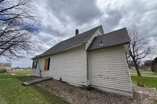 420 Depue St, Holloway, MN 56249 - Photo 15