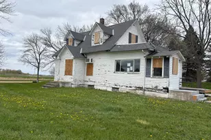 420 Depue St, Holloway, MN 56249 - Photo 17