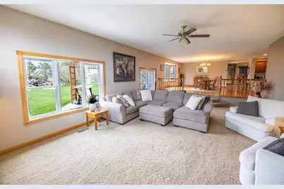 10981 270th Street E, Cannon Falls, MN 55009 - Photo 11