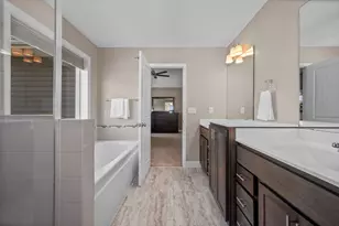 6023 158th St W, Apple Valley, MN 55124 - Photo 35