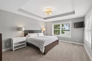 400 E Horseshoe Dr, Shoreview, MN 55126 - Photo 13
